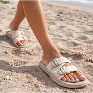 Chaco Chillos Slide Sandal Women 7 White Adjustable Strap Comfort Casual Outdoor